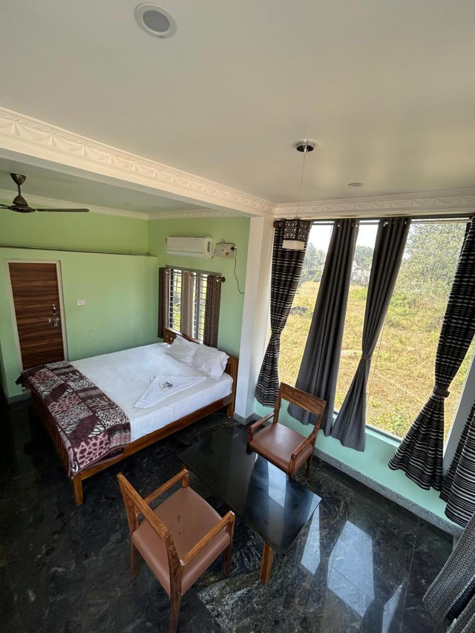 Yelagiri Goldhill Resort Εξωτερικό φωτογραφία
